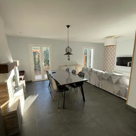 Maison Cosy Proche De Narbonne Avec Piscine فندق باجيس